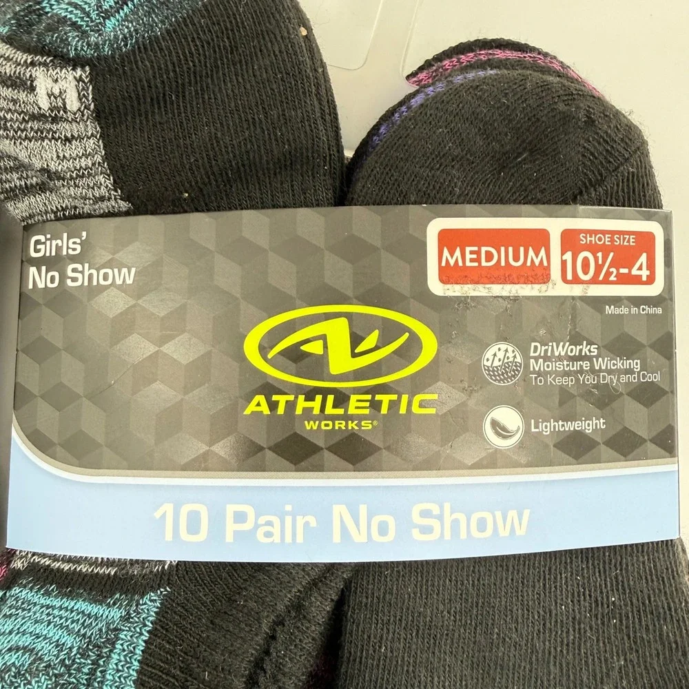 Athletic Works Girls Medium 10.5-4 No Show Socks 20 Pair Black DriWorks Athletic